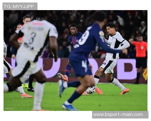 西甲激战尤文图斯大胜巴黎圣日耳曼补时争议进球引发全场沸腾