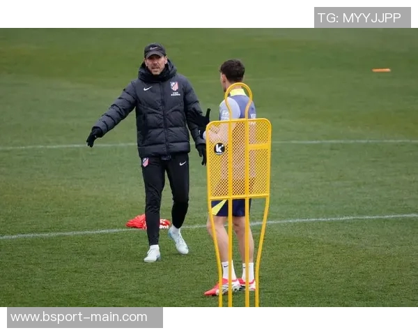 国王杯精彩对决那不勒斯5-0马竞点球大战点燃全场激情与十大进球回顾