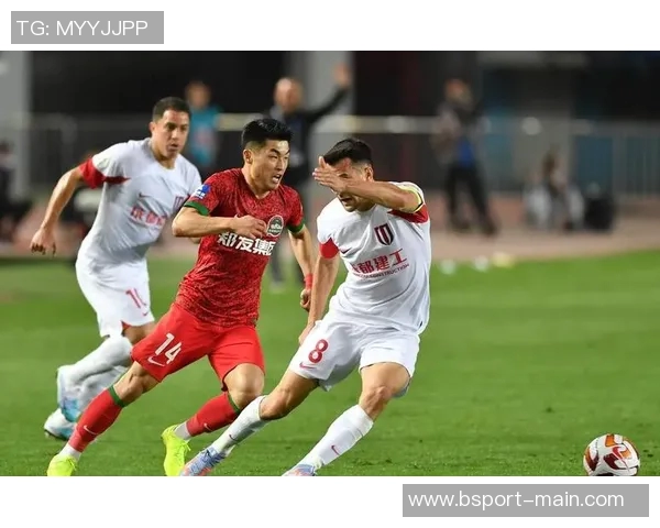 中超赛场惊现冷门那不勒斯逆转多特蒙德引发全场热议